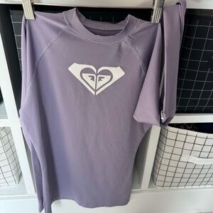 Roxy-Womens-Hearted-Sleeve-Rash guard Sz M-165/84A